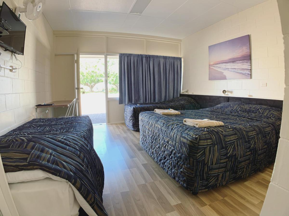 Tropical City Motor Inn Ayr Ngoại thất bức ảnh